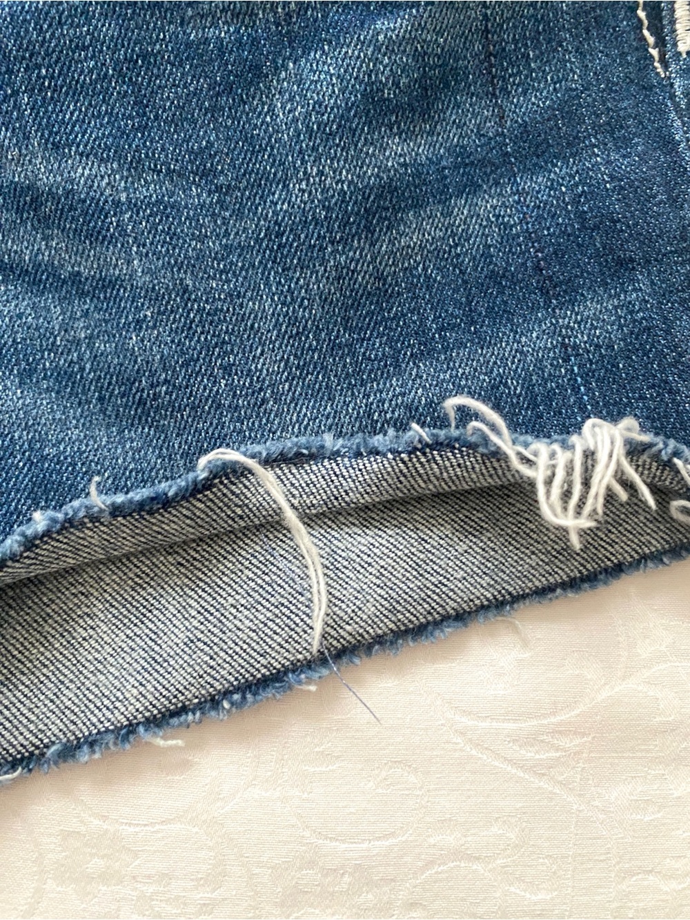Miss Me Cut Off Jean Shorts Darker Wash Boot Cut Raw Hem Size 30 - Picture 12 of 13